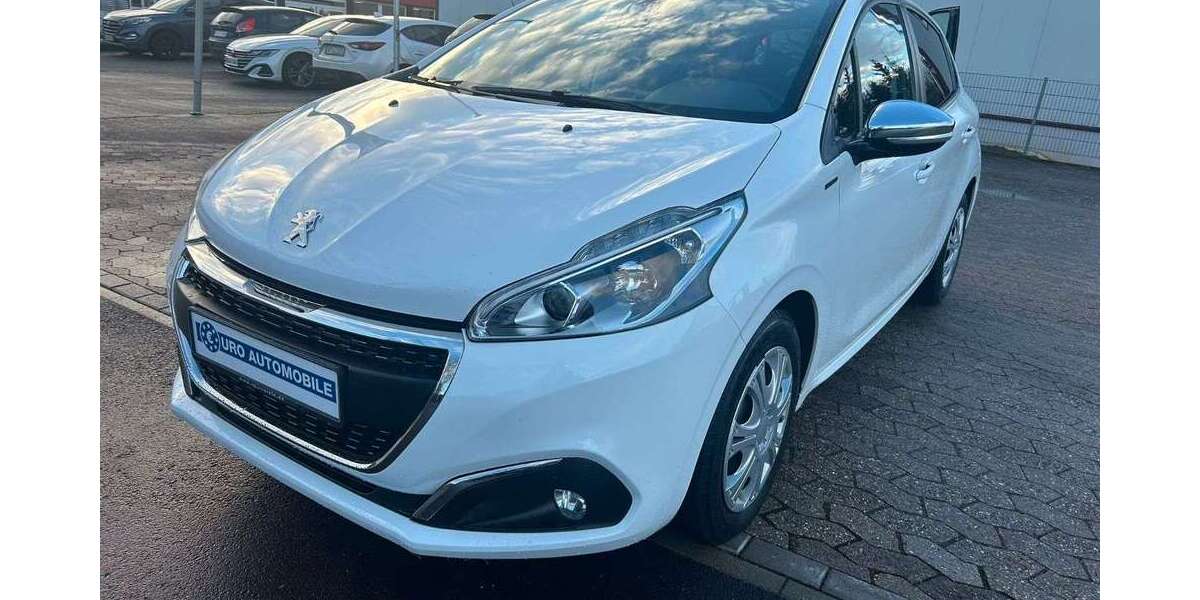 Peugeot 208 85.000 km 7.890 &euro; Saarbrücken 66117
