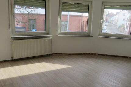 Wohnung Zweibrücken - 3 Zimmer, 73 m&sup2;, 550&euro; | Angebot:25975130