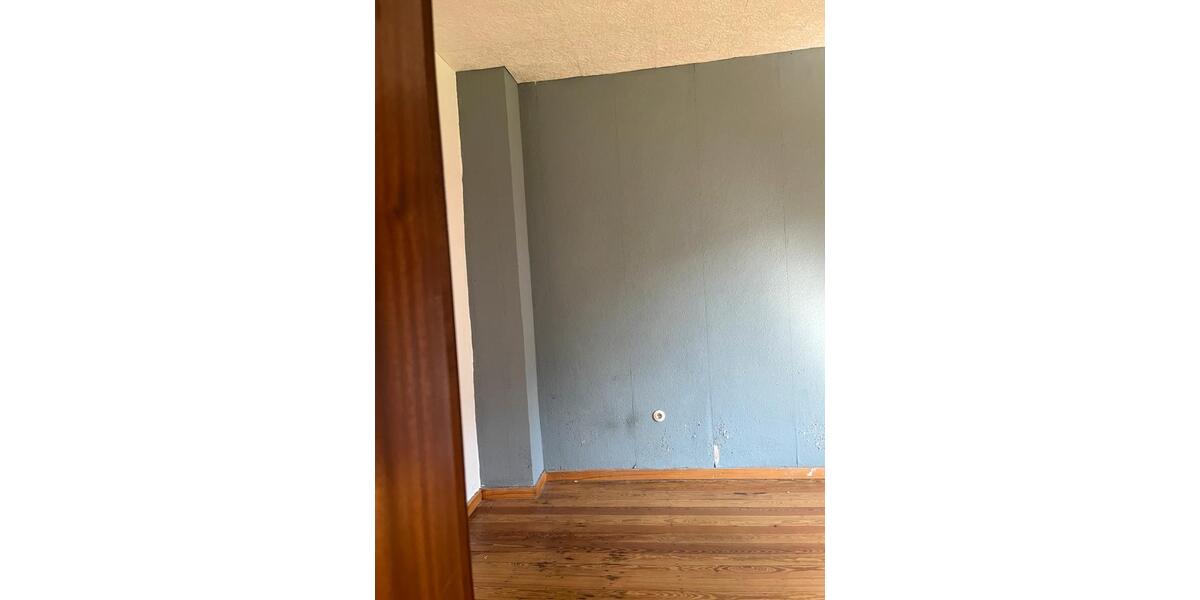 Einfamilienhaus Völklingen - 17 Zimmer, 320 m&sup2;, 365.000&euro; | Angebot:25655087