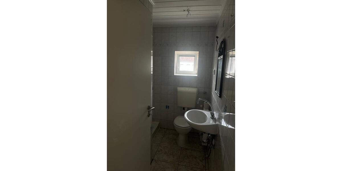 Etagenwohnung Schwalbach - 3 Zimmer, 75 m&sup2;, 820&euro; | Angebot:26660092