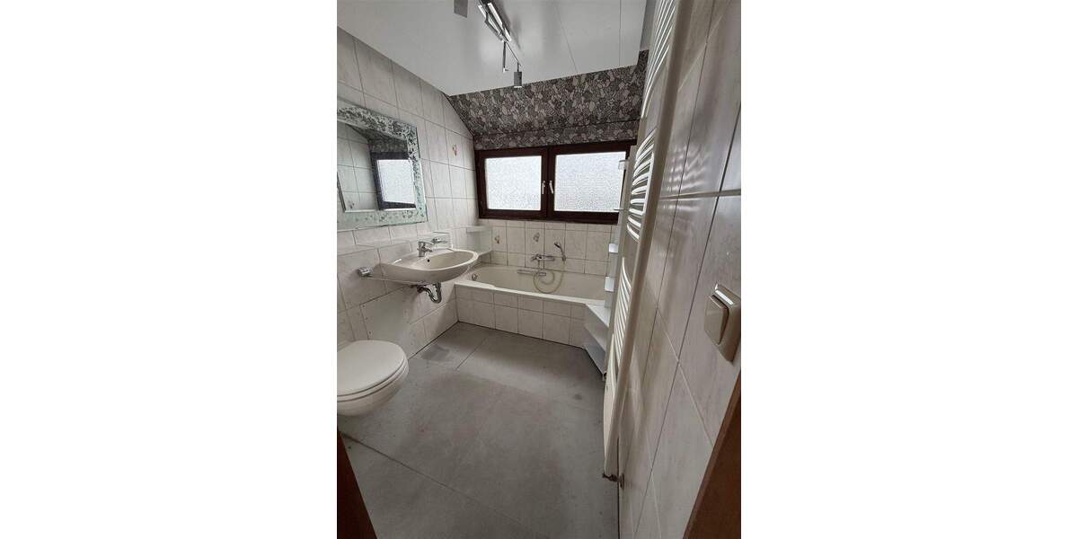 Einfamilienhaus Dorf im warndt Dorf im Warndt - 4 Zimmer, 123 m&sup2;, 149.000&euro; | Angebot:25661341