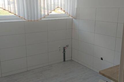 Wohnung Saarbrücken West - 5 Zimmer, 110 m&sup2;, 850&euro; | Angebot:27640188