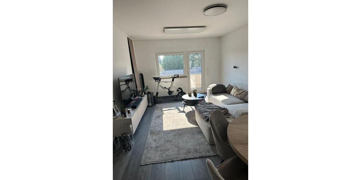 Etagenwohnung Wadgassen - 3 Zimmer, 74 m&sup2;, 600&euro; | Angebot:25853645