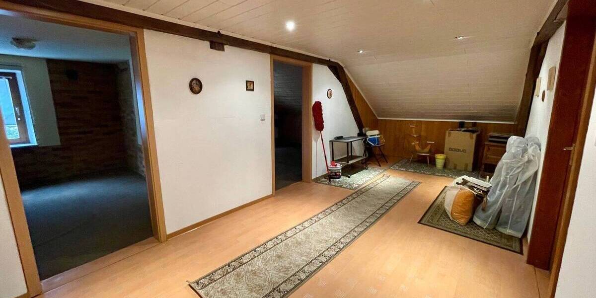 Einfamilienhaus Großrosseln Emmersweiler - 5 Zimmer, 120 m&sup2;, 125.000&euro; | Angebot:25673586