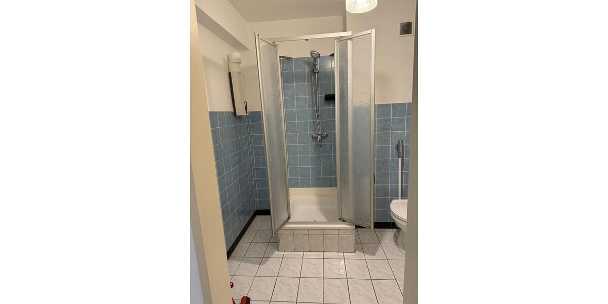 Etagenwohnung Saarbrücken Kieselhumes - 1.5 Zimmer, 45 m&sup2;, 390&euro; | Angebot:25099919