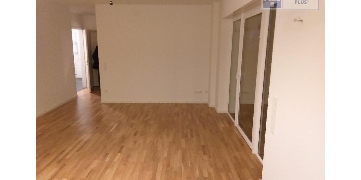 Etagenwohnung Bexbach - 2 Zimmer, 70 m&sup2;, 760&euro; | Angebot:26638998