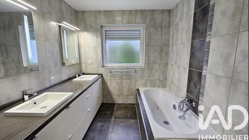 Einfamilienhaus Saarlouis - 6 Zimmer, 160 m&sup2;, 330.000&euro; | Angebot:25960150