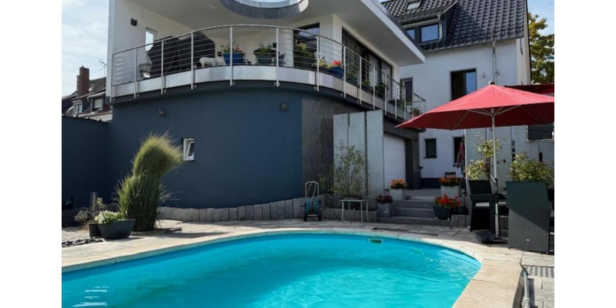 Doppelhaushälfte Saarbrücken West - 8 Zimmer, 276 m&sup2;, 620.000&euro; | Angebot:25890095