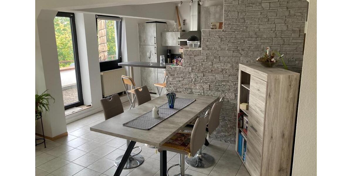 Dachgeschoßwohnung Saarlouis - 6 Zimmer, 116 m&sup2;, 240.000&euro; | Angebot:24941021