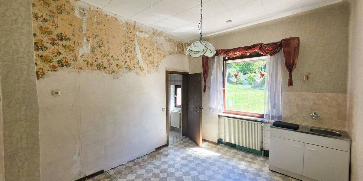 Mehrfamilienhaus, Wohnhaus Quierschied Fischbach - 1 Zimmer, 187 m&sup2;, 119.000&euro; | Angebot:25663883