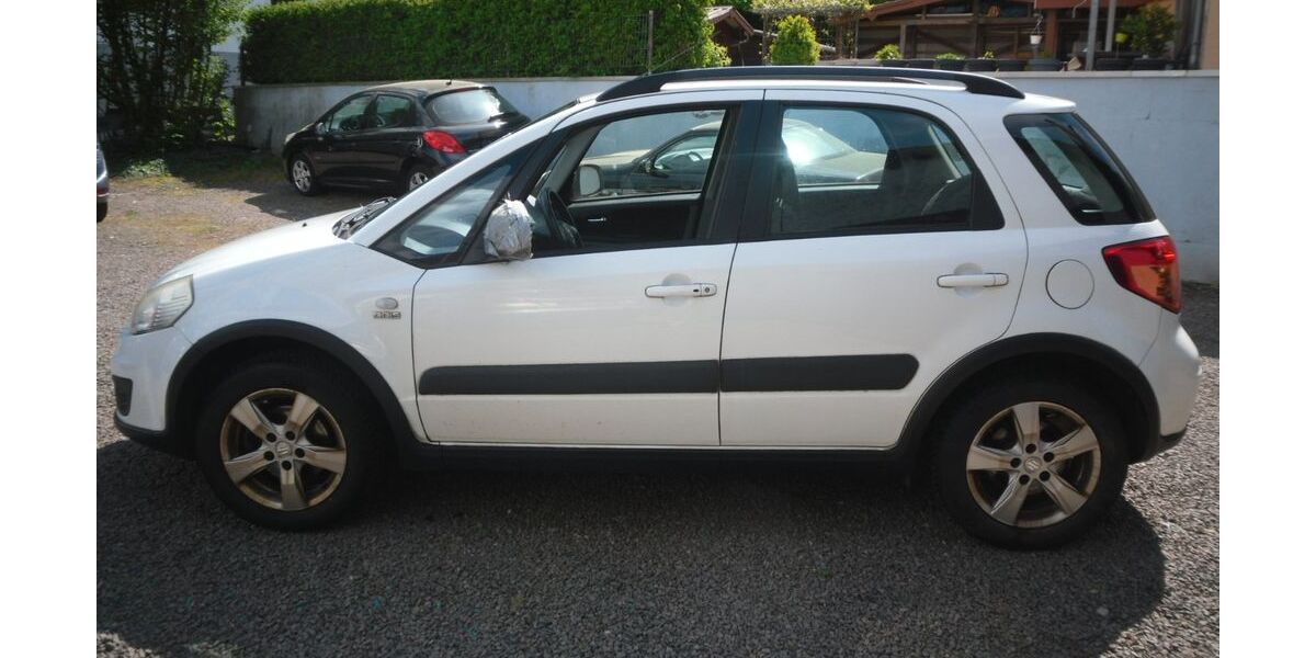 Suzuki SX4 212.000 km 2.490 &euro; Saarbruecken 66119
