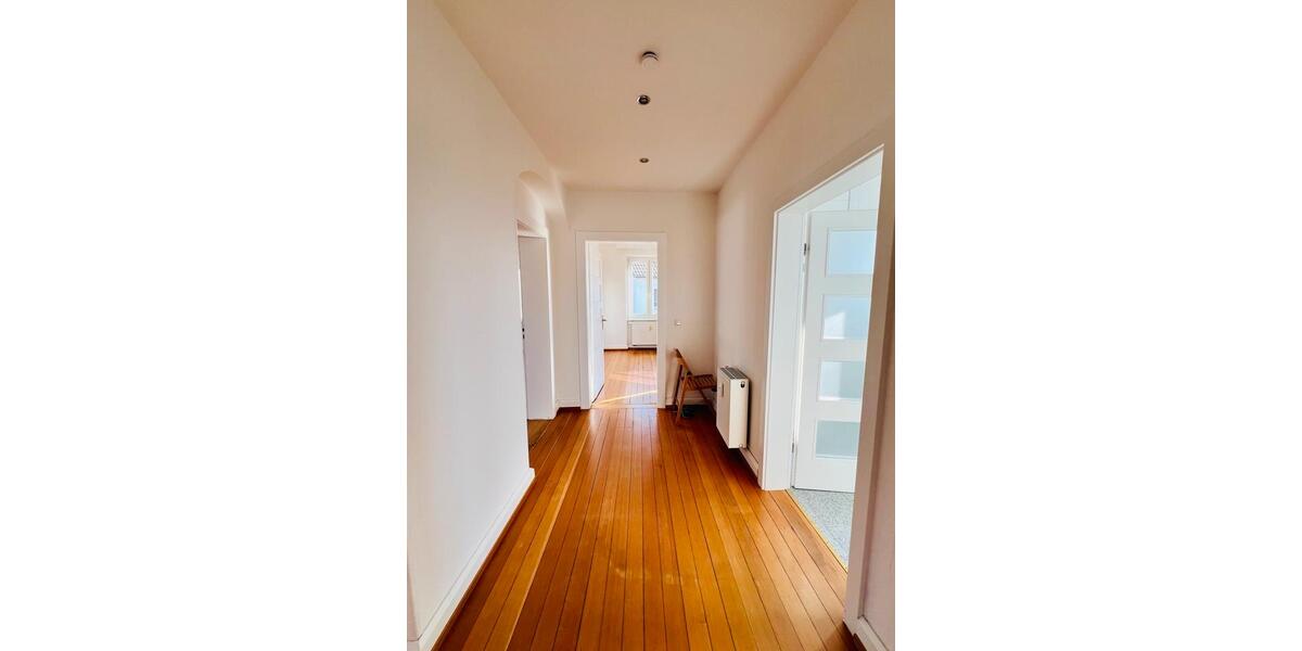 Etagenwohnung Saarbrücken Kieselhumes - 2 Zimmer, 90 m&sup2;, 780&euro; | Angebot:25821377