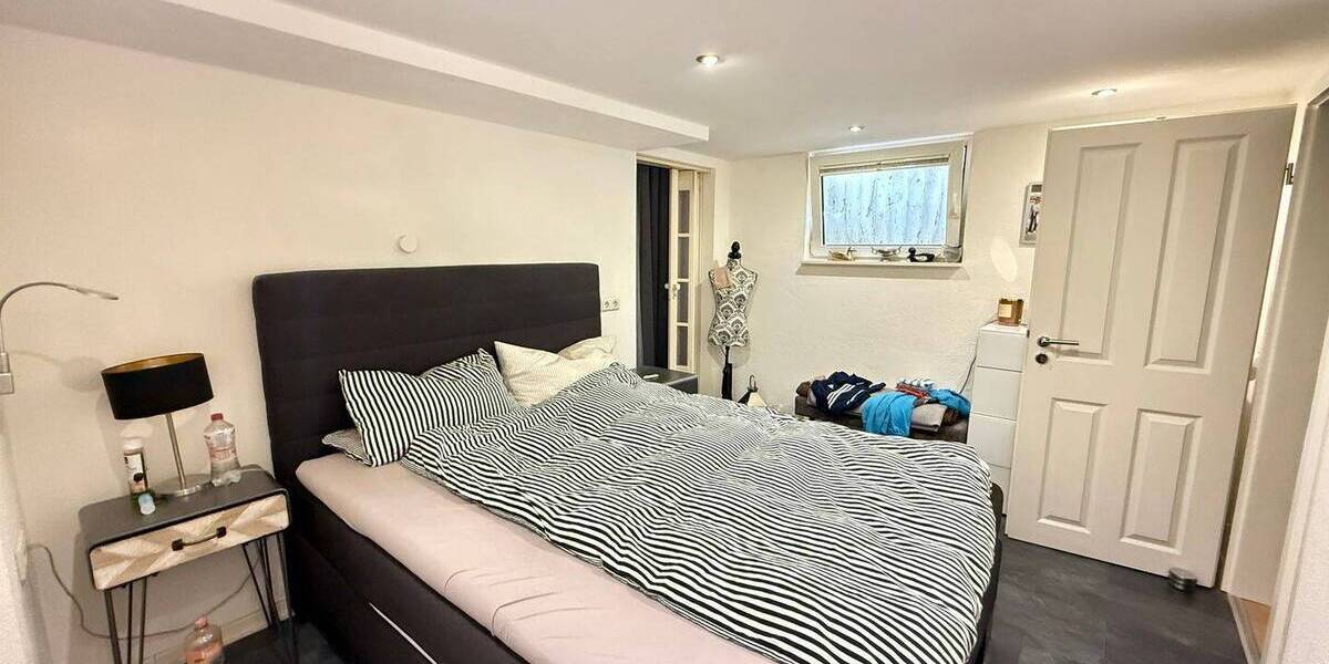 Mehrfamilienhaus, Wohnhaus Saarbrücken / Bischmisheim Bischmisheim - 7 Zimmer, 170 m&sup2;, 245.000&euro; | Angebot:25668691