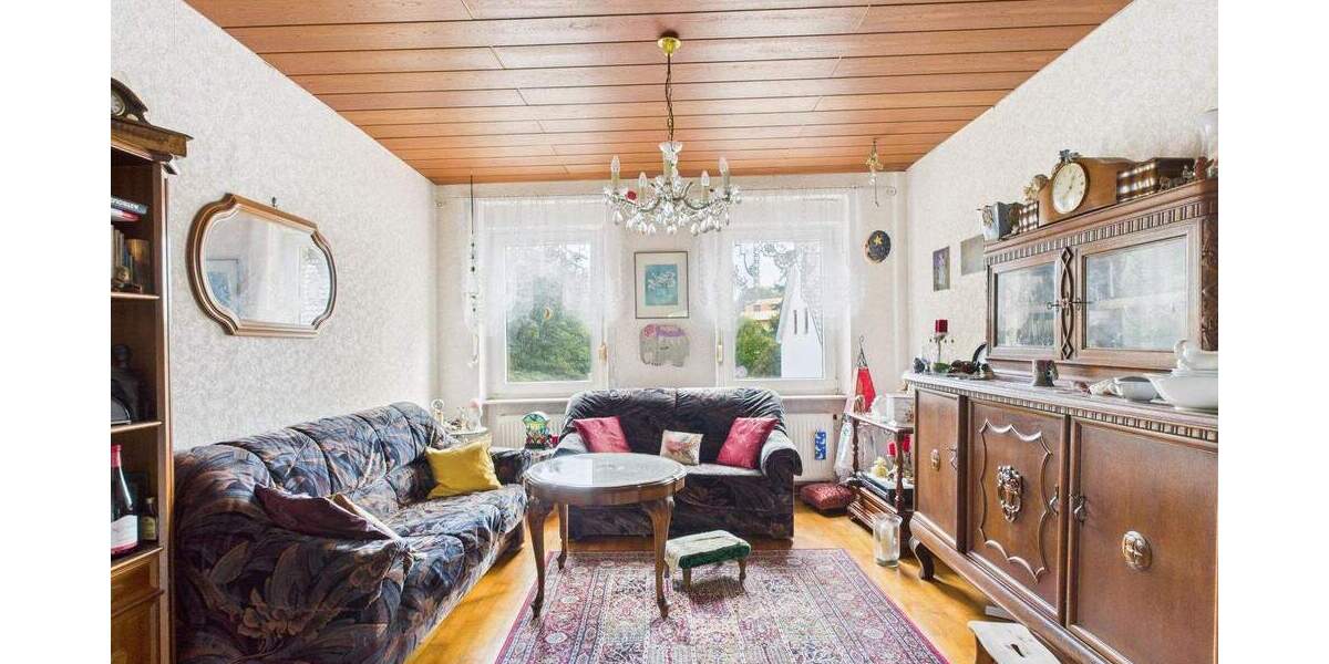 Mehrfamilienhaus, Wohnhaus Saarbrücken Dudweiler - 4 Zimmer, 90 m&sup2;, 99.000&euro; | Angebot:25779557