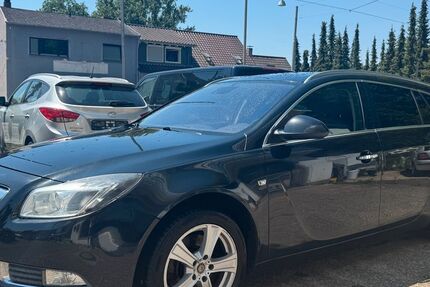 Opel Insignia 208.000 km 3.999 &euro; Saarbrücken 66115