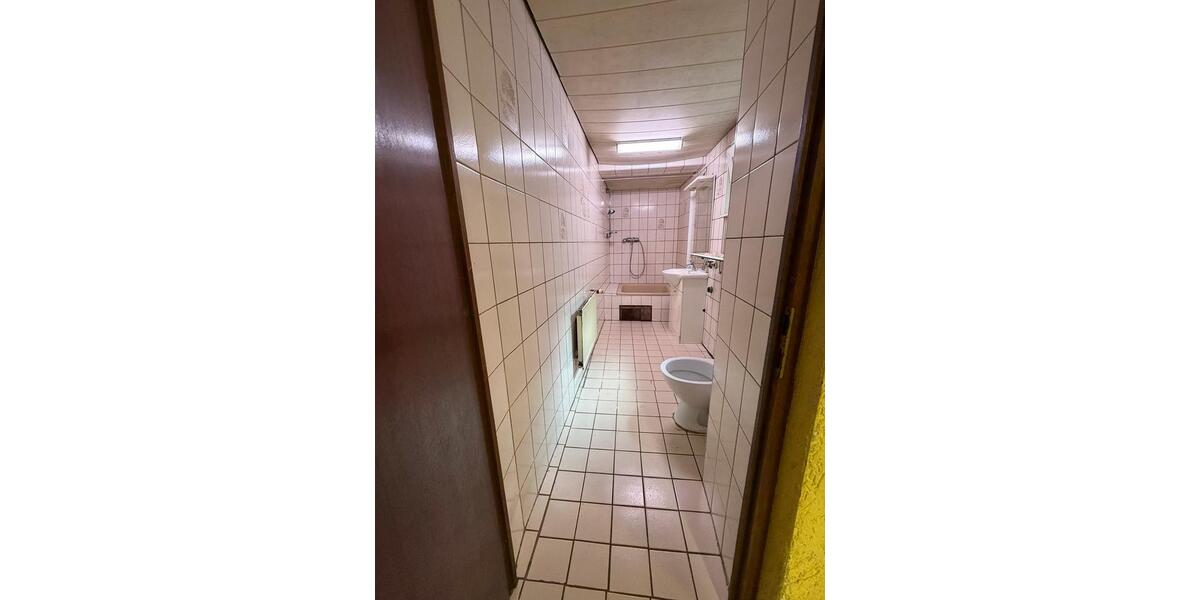 Reihenhaus Beckingen - 5 Zimmer, 95 m&sup2;, 78.000&euro; | Angebot:26635259