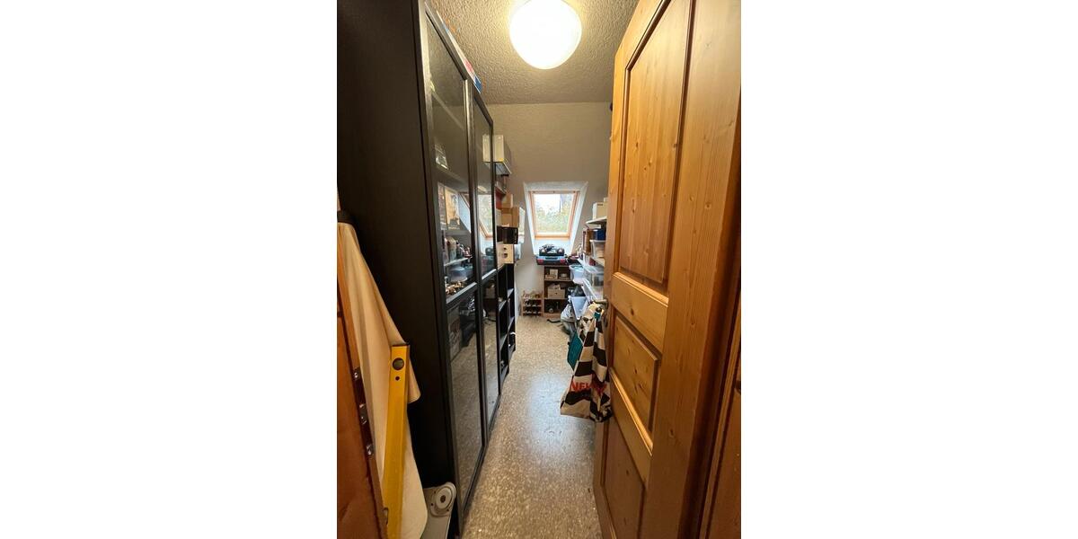 Dachgeschoßwohnung Saarbrücken Neue Bremm - 4.5 Zimmer, 109 m&sup2;, 389.000&euro; | Angebot:26620607