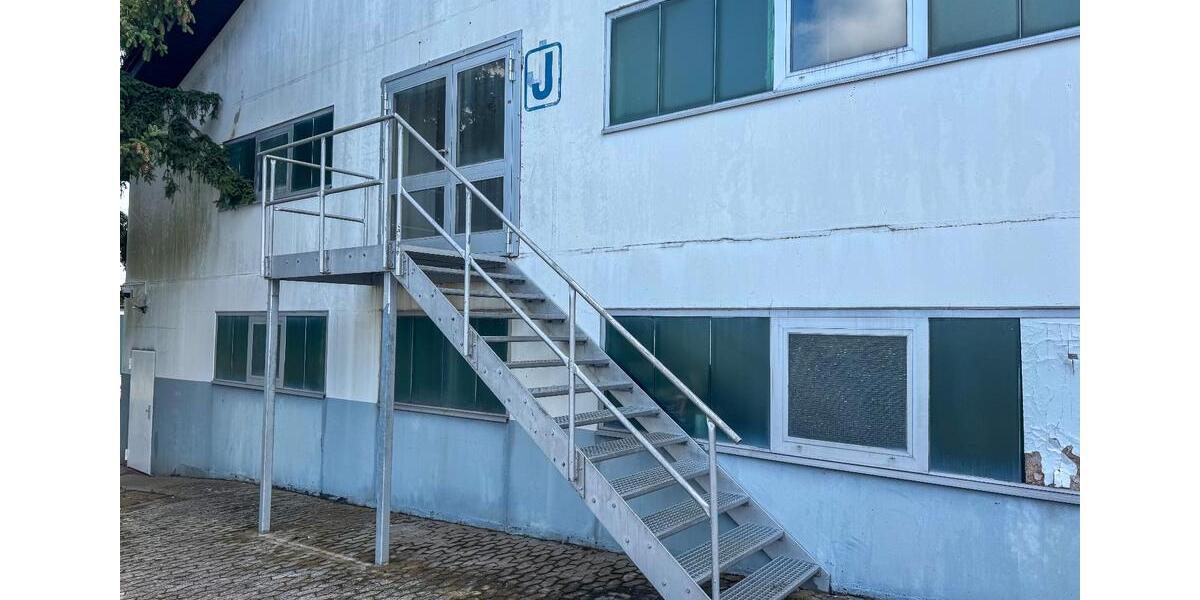 Gewerbeobjekt Schwalbach - 693&euro; | Angebot:21813575