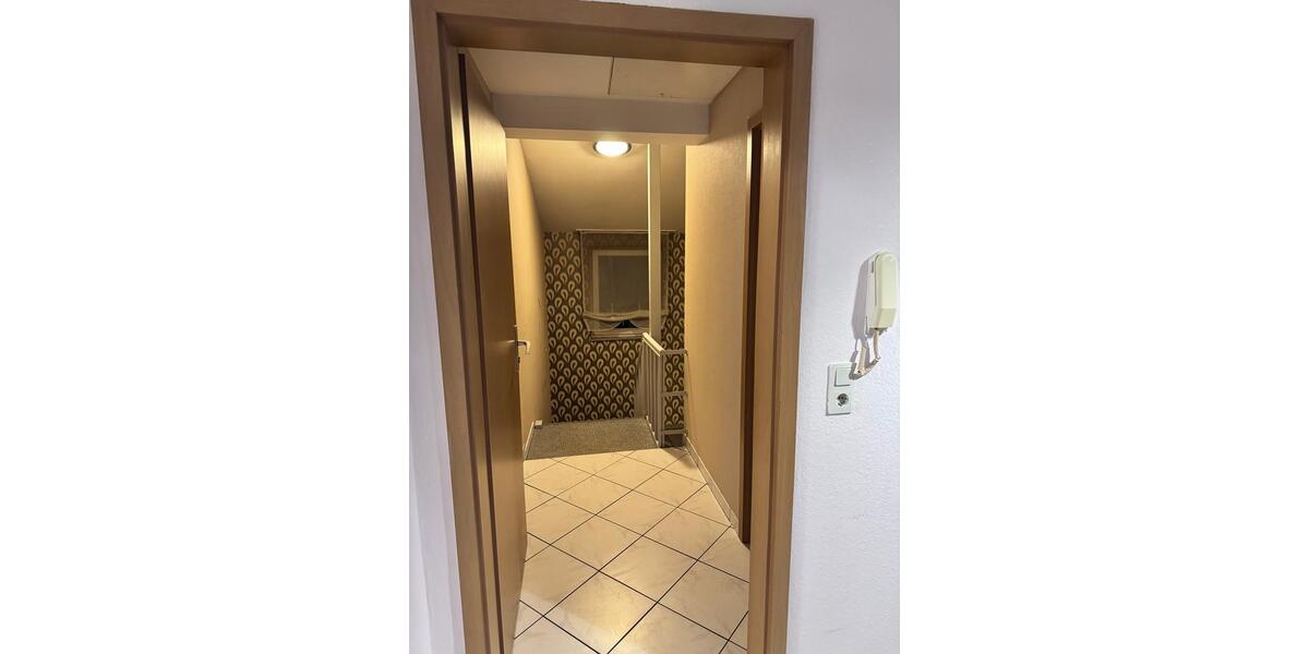 Dachgeschoßwohnung Überherrn - 4 Zimmer, 120 m&sup2;, 600&euro; | Angebot:25917920