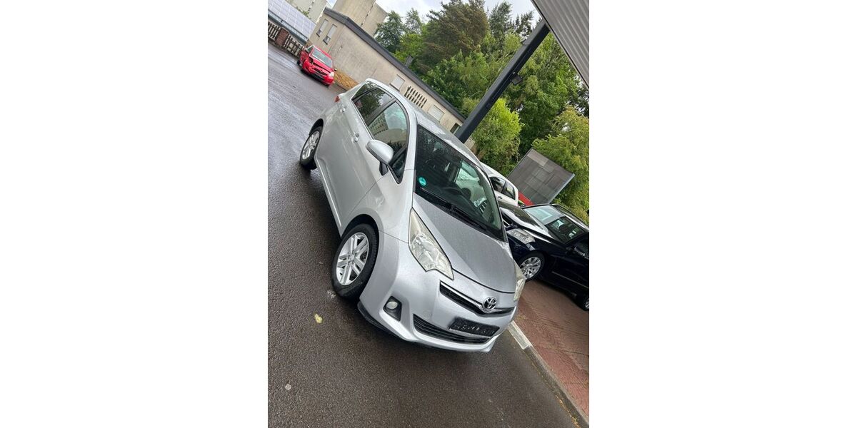 Toyota Verso-S 96.000 km 5.999 &euro; Neunkirchen/Wellesweiler 66539