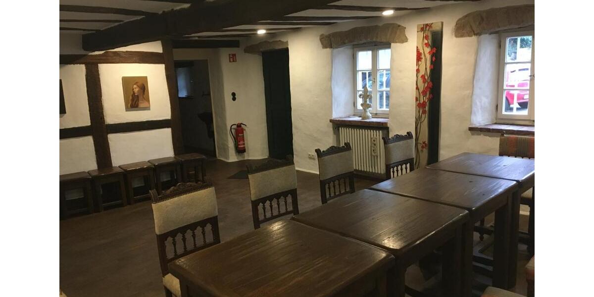 Etagenwohnung Sankt Wendel - 4 Zimmer, 130 m&sup2;, 1.625&euro; | Angebot:25872486