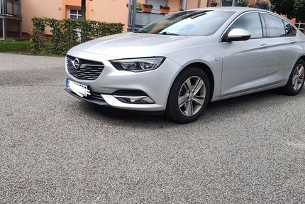 Opel Insignia 142.000 km 12.250 &euro; Saarbrücken 66117