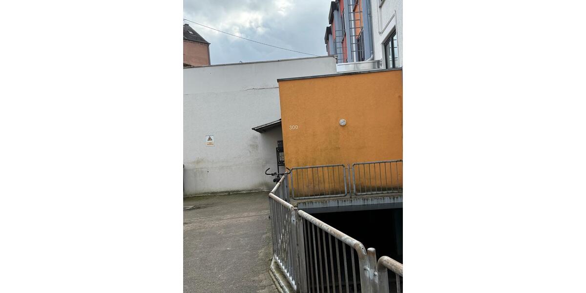 Etagenwohnung Saarbrücken Dudweiler - 1 Zimmer, 25 m&sup2;, 550&euro; | Angebot:25280891