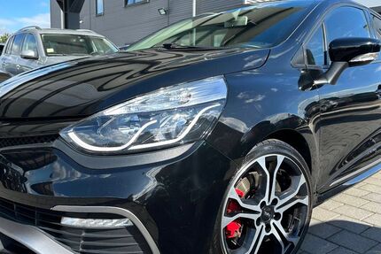 Renault Clio 115.618 km 13.990 &euro; Nalbach 66809