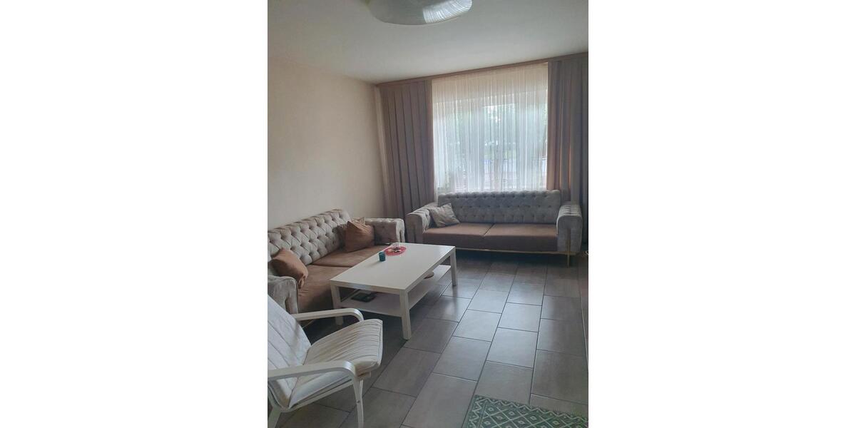 Etagenwohnung Saarbrücken Neue Bremm - 3 Zimmer, 75 m&sup2;, 600&euro; | Angebot:26328119