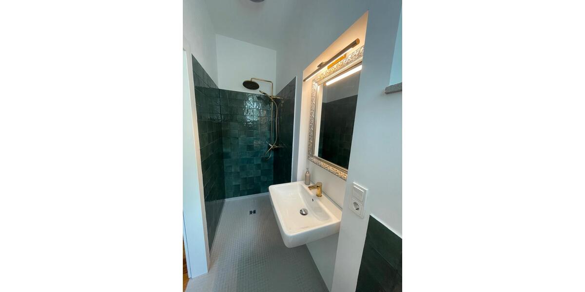 Erdgeschoßwohnung Saarbrücken Kieselhumes - 2 Zimmer, 33 m&sup2;, 700&euro; | Angebot:25864936