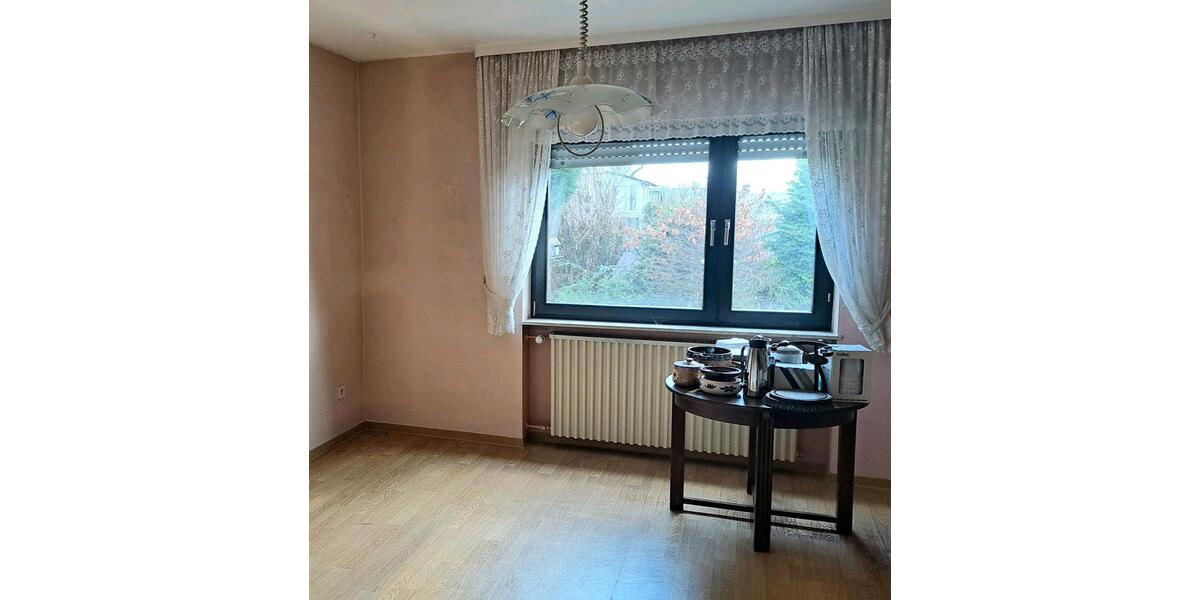 Einfamilienhaus Sankt Wendel - 8 Zimmer, 221 m&sup2;, 268.500&euro; | Angebot:25427228
