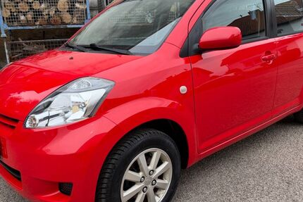 Daihatsu Sirion 183.200 km 2.990 &euro; Saarbrücken 66130