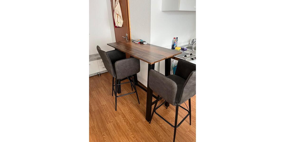 Dachgeschoßwohnung Saarbrücken Dudweiler - 1 Zimmer, 25 m&sup2;, 490&euro; | Angebot:26626526