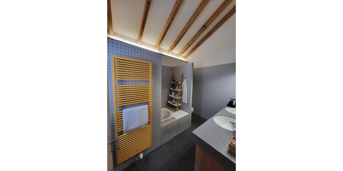 Bauernhaus, Landhaus Schwalbach - 5 Zimmer, 191 m&sup2;, 307.000&euro; | Angebot:25931802