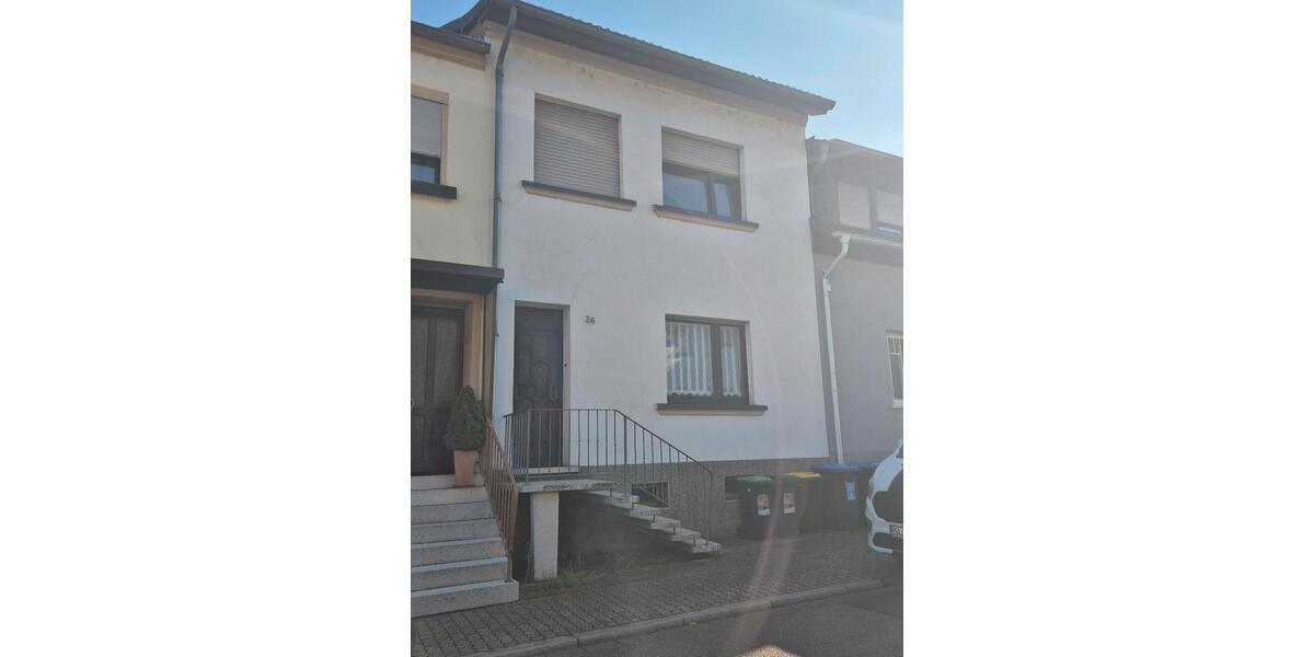 Reihenhaus Saarlouis - 4 Zimmer, 100 m&sup2;, 78.000&euro; | Angebot:25991708