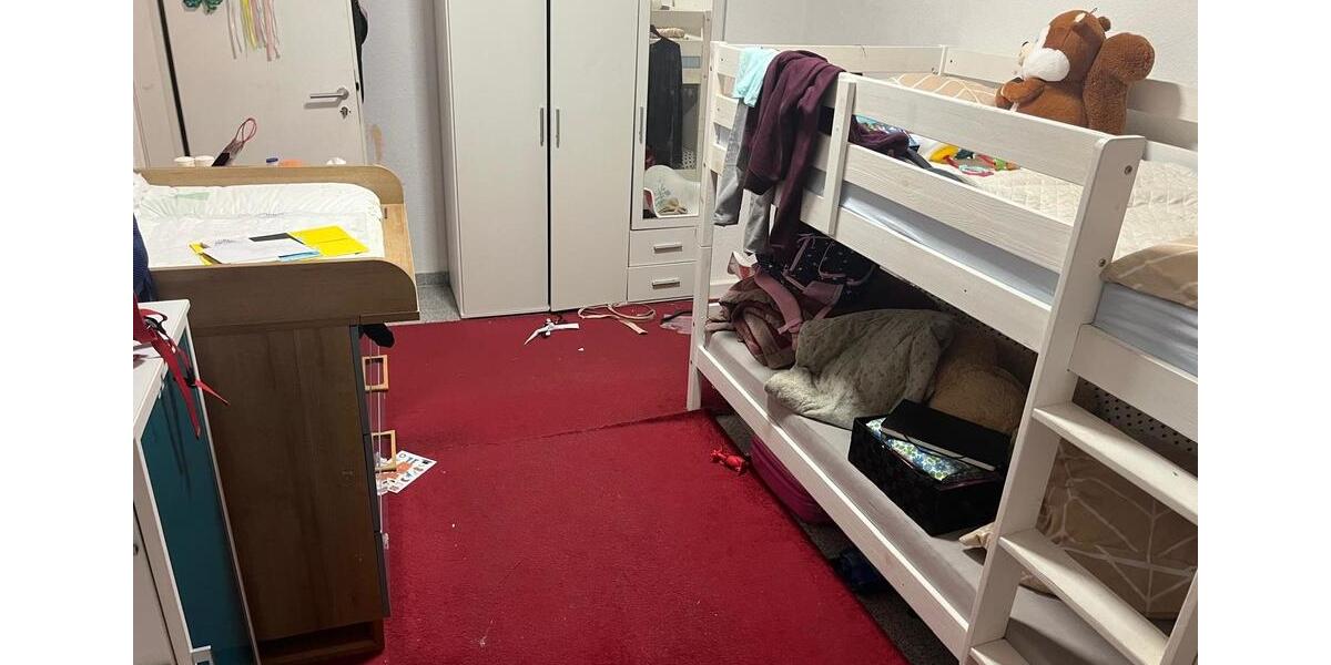 Etagenwohnung Saarbrücken Malstatt - 3 Zimmer, 74 m&sup2;, 700&euro; | Angebot:25873371