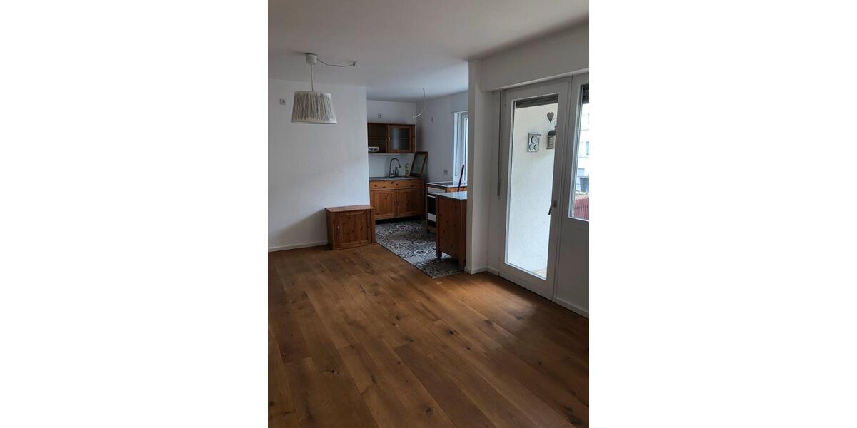 Etagenwohnung Saarbrücken Neue Bremm - 4 Zimmer, 84 m&sup2;, 199.000&euro; | Angebot:26749791