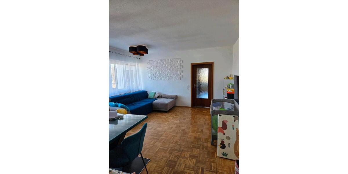 Dachgeschoßwohnung Saarbrücken Neue Bremm - 4 Zimmer, 86 m&sup2;, 270.000&euro; | Angebot:26710994