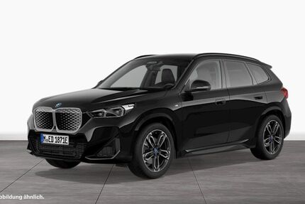 BMW iX1 23.112 km 51.490 &euro; Saarbrücken 66121