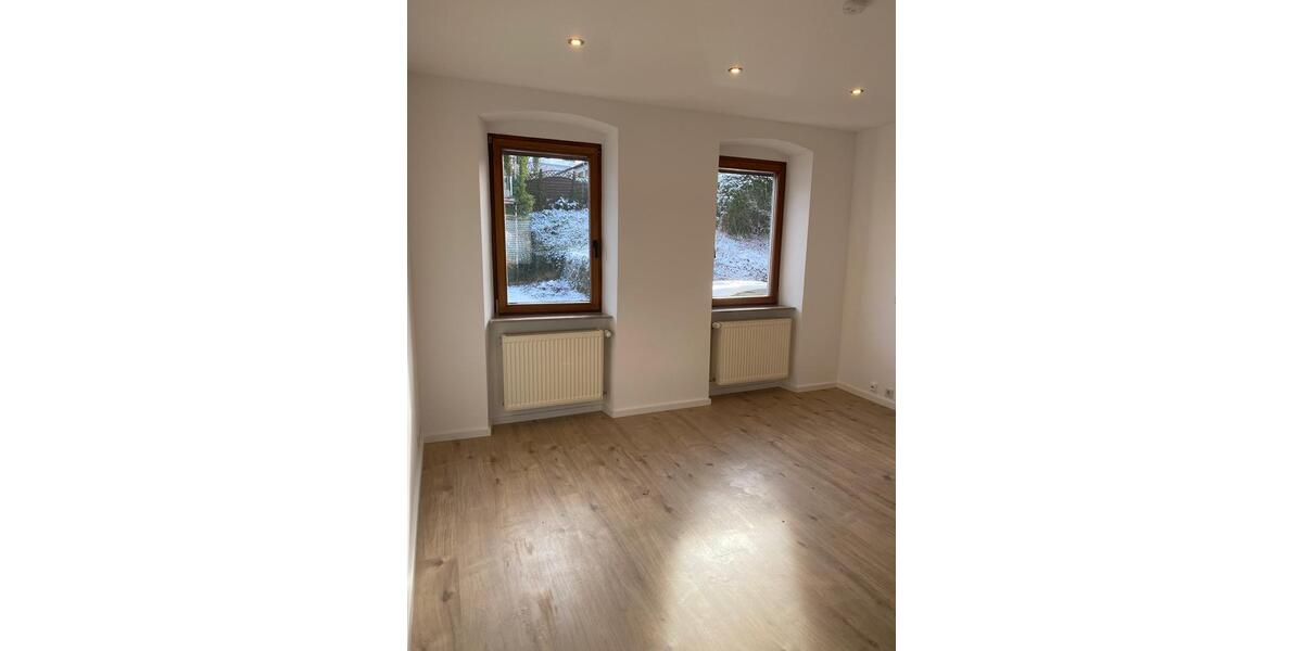 Erdgeschoßwohnung Homburg - 2 Zimmer, 70 m&sup2;, 790&euro; | Angebot:25962019