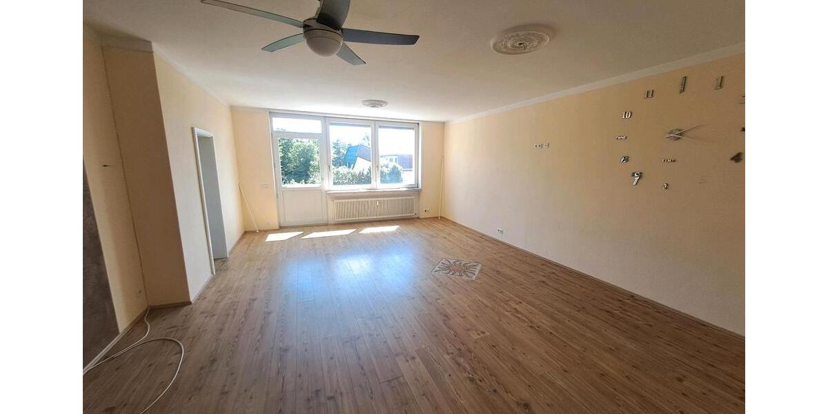 Etagenwohnung Saarlouis - 3 Zimmer, 90 m&sup2;, 900&euro; | Angebot:26698499