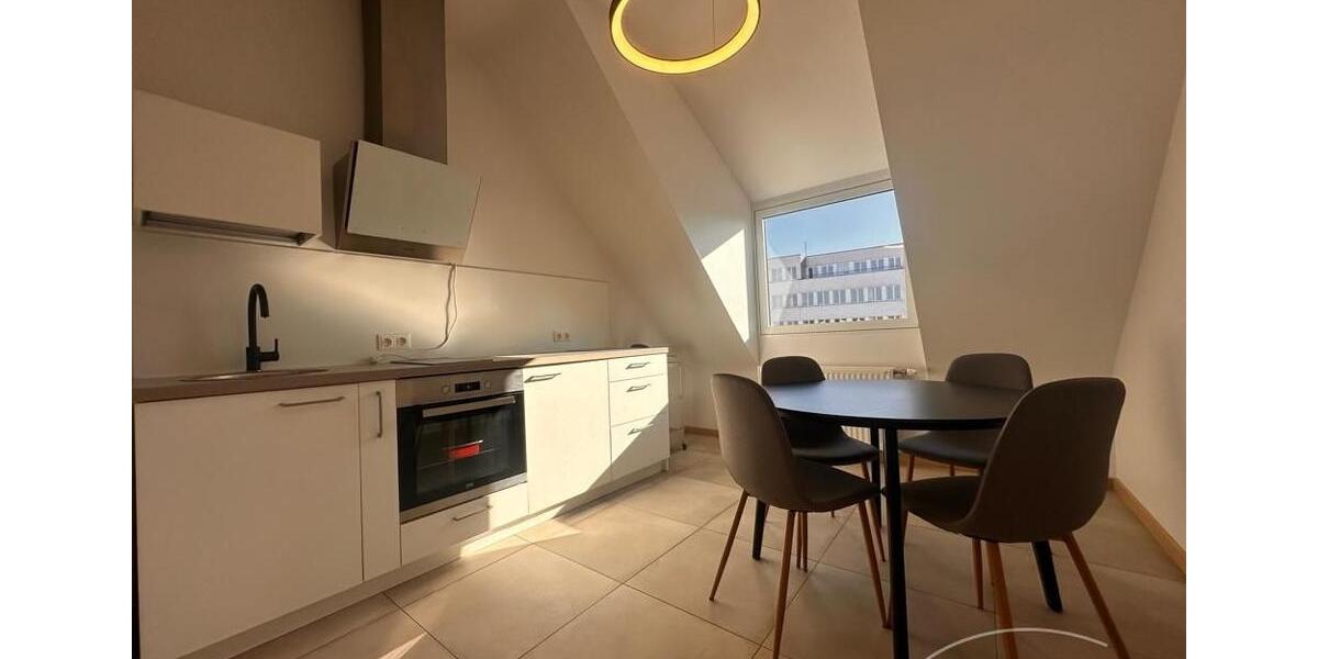 Dachgeschoßwohnung Saarbrücken Neue Bremm - 2 Zimmer, 35 m&sup2;, 890&euro; | Angebot:26484080