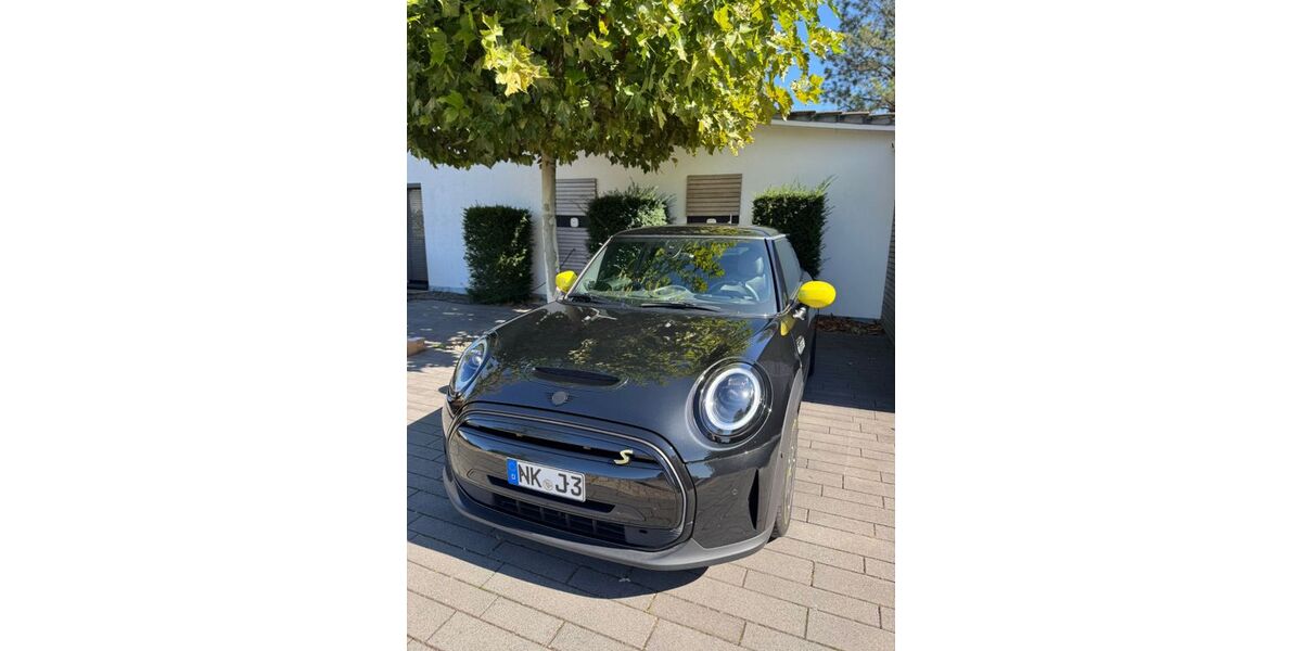 Mini Cooper SE 28.000 km 18.900 &euro; Saarlouis 66740