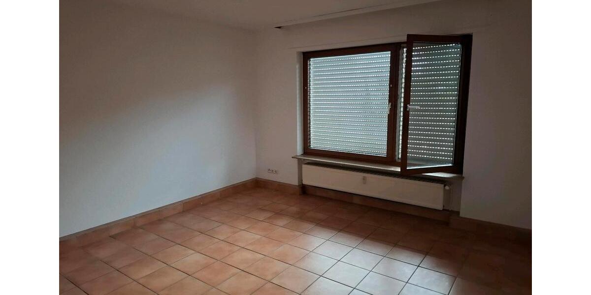 Etagenwohnung Riegelsberg - 3 Zimmer, 68 m&sup2;, 700&euro; | Angebot:25840286