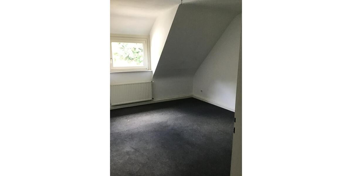 Etagenwohnung Saarbrücken Neue Bremm - 3 Zimmer, 70 m&sup2;, 780&euro; | Angebot:26603876
