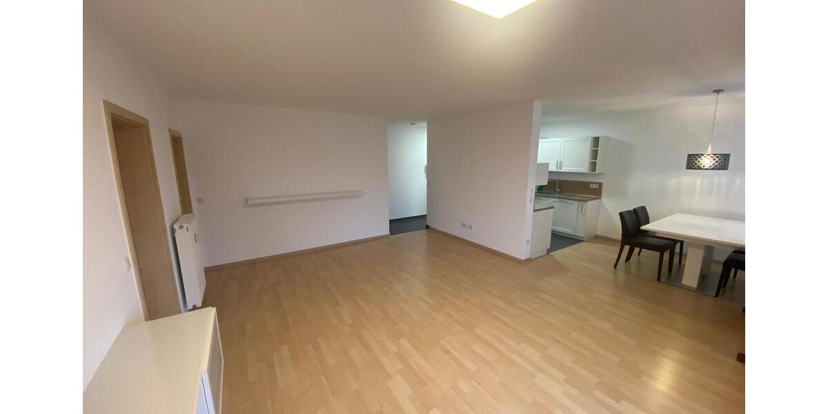 Etagenwohnung Wadgassen - 2 Zimmer, 70 m&sup2;, 890&euro; | Angebot:25945407