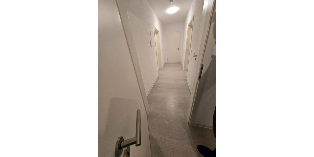 Dachgeschoßwohnung Völklingen - 4 Zimmer, 70 m&sup2;, 600&euro; | Angebot:26021097