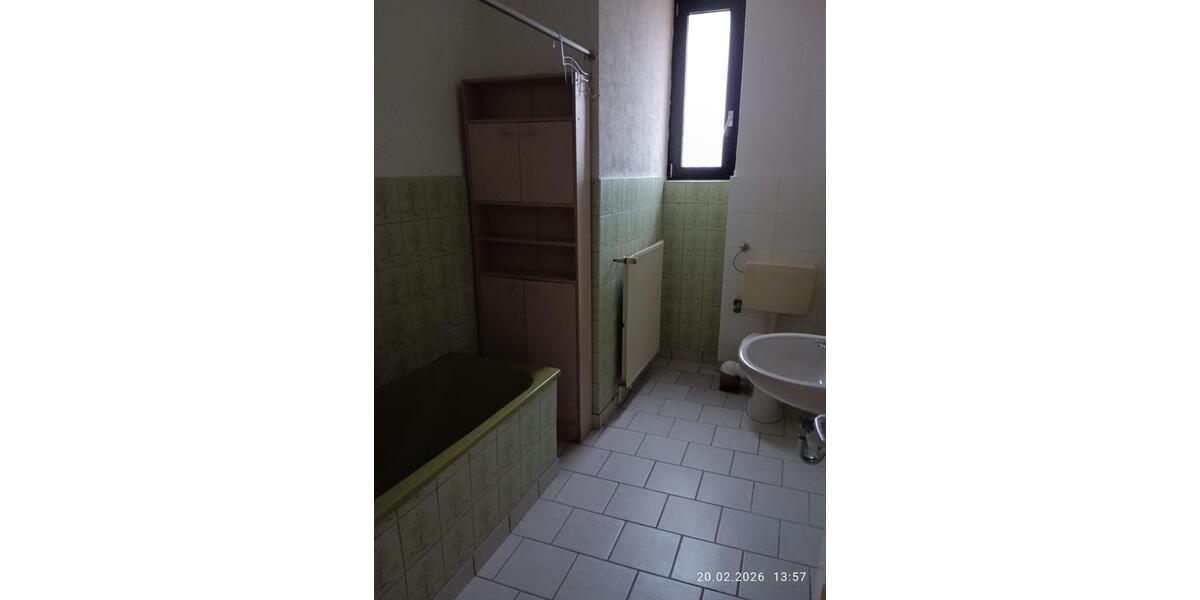 Etagenwohnung Saarbrücken Malstatt - 3 Zimmer, 95 m&sup2;, 500&euro; | Angebot:25756147