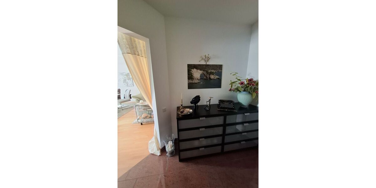 Komfortabel wohnen in 3-Zimmer-Wohnung mit Sonnenbalkon und fußläufiger Infrastruktur - Appartement Tholey | Angebot:26633518