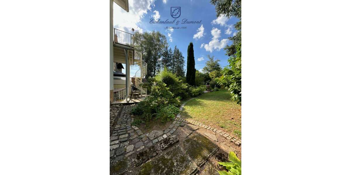 Einfamilienhaus Schwalbach - 8 Zimmer, 217 m&sup2;, 490.000&euro; | Angebot:23065121